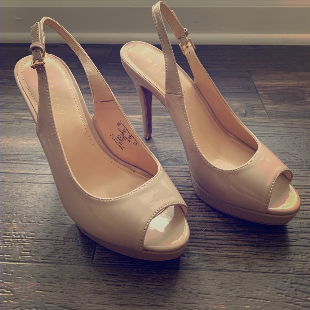 SALE! Metaphor peep toe heels in beige